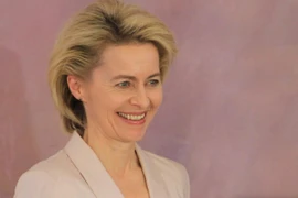 Bộ trưởng Quốc phòng Đức Ursula von der Leyen.