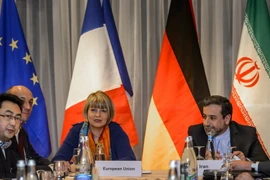 Thứ trưởng Ngoại giao Iran Abbas Araqchi (phải) tại vòng đàm phán hạt nhân giữa Iran và nhóm P5+1 hôm 5/3. (Nguồn: AFP/TTXVN)