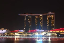 Một phần khu Vịnh Marina vốn đã lộng lẫy sẽ được trang hoàng rực rỡ bởi màn pháo hoa vào tối ngày 9/8. (Ảnh: Lê Hải/Vietnam+)