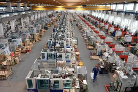 Eurozone: Nhiều cải thiện nhưng nguy cơ giảm phát vẫn "rình rập"