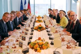 Toàn cảnh buổi làm việc giữa EU-IMF và Hy Lạp. (Nguồn: AFP/TTXVN) 