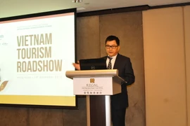 Tổng Lãnh sự Hoàng Chí Trung phát biểu tại sự kiện. (Nguồn: Vietnam+)