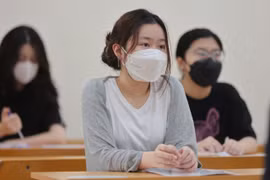 Thí sinh dự thi tốt nghiệp trung học phổ thông năm 2022. (Ảnh: Hoài Nam/Vietnam+)
