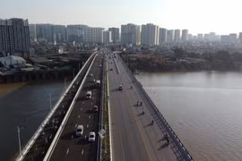 Cầu Vĩnh Tuy 2. (Ảnh: Huy Hùng/TTXVN)