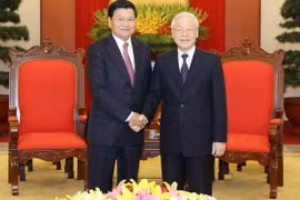 Tổng Bí thư, Chủ tịch nước Nguyễn Phú Trọng tiếp Thủ tướng Lào Thongloun Sisoulith. (Ảnh: Trí Dũng/ TTXVN) 