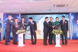 Nghi thức khai trương nhà máy Ojitex Hà Nam. (Ảnh: Nguyễn Chinh/TTXVN)