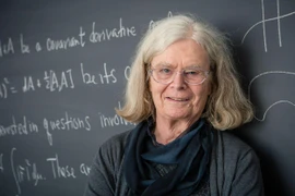 Nhà toán học Karen Uhlenbeck tại Princeton, New Jersey, Mỹ, ngày 18/3/2019. (Ảnh: AFP/TTXVN)