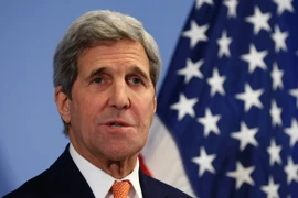 Ngoại trưởng Mỹ John Kerry phát biểu tại một cuộc họp báo ở Vienna, Áo ngày 16/1. (Nguồn: AFP/TTXVN) 