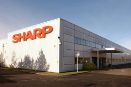 Foxconn thẳng tay thôn tính "người khổng lồ Nhật Bản" Sharp
