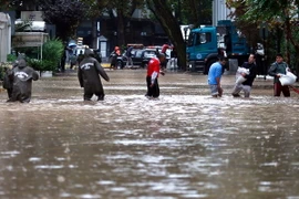 Gần 100.000 người bị ảnh hưởng nghiêm trọng do lũ lụt tại Ấn Độ