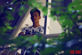 Gương mặt "soái ca" 9x thu hút bao chị em rủ nhau đi xem phim