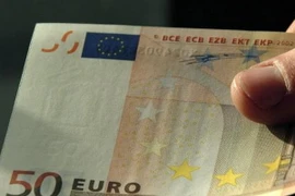 ECB dự định phát hành tiền 50 euro mới vào đầu năm 2017
