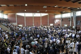 Tang lễ các nạn nhân thiệt mạng trong vụ động đất tại Ascoli Piceno ngày 27/8. (Nguồn: EPA/TTXVN) 