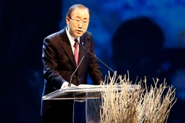 Tổng thư ký Ban Ki-moon phát biểu tại Hội nghị Thượng đỉnh nhân đạo thế giới 2016 tại Istanbul, Thổ Nhĩ Kỳ ngày 23/5. (Nguồn: EPA/TTXVN) 