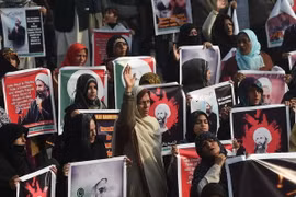  Quang cảnh cuộc biểu tình tại Lahore, Pakistan ngày 3/1/2016. (Nguồn: AFP/TTXVN) 