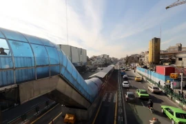 Trên một đường phố ở thủ đô Tehran. (Nguồn: AFP/TTXVN)