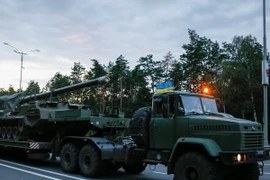 Xe quân sự của Ukraine trên một tuyến đường ở Kiev ngày 10/7. (Nguồn: EPA/TTXVN) 