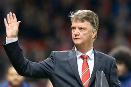 Van Gaal ở lại Manchester United: Niềm tin mù quáng