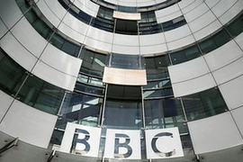 Phóng viên BBC biểu tình phản đối giảm biên chế 