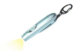 Móc chìa khóa đuổi muỗi Sonic. (Nguồn: Báo Đẹp/TTXVN)