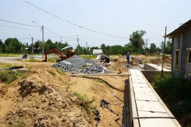 Khu tái định cư Cả Môn, xã Nhị Mỹ (Cao Lãnh, Đồng Tháp) cho Dự án cao tốc Cao Lãnh-An Hữu. (Ảnh: Nhựt An/TTXVN)