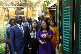 Chủ tịch Quốc hội Bờ Biển Ngà thăm khu Di tích Chủ tịch Hồ Chí Minh 