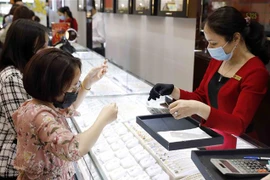 Khả năng đồng USD tăng kéo giá vàng trong nước giảm mạnh thời gian tới