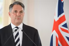 Phó Thủ tướng kiêm Bộ trưởng Quốc phòng Australia Richard Marles. (Ảnh: AFP/TTXVN)