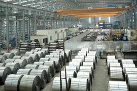 Sản phẩm tôn mạ kẽm Hòa Phát đáp ứng tiêu chuẩn quốc tế. (Ảnh: Tuấn Anh/TTXVN)