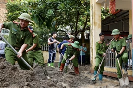 [Photo] Chung tay giúp người dân Mù Cang Chải vượt qua thiên tai
