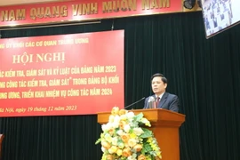 Ông Nguyễn Văn Thể phát biểu tại Hội nghị. (Ảnh: Tạp chí Xây dựng Đảng)