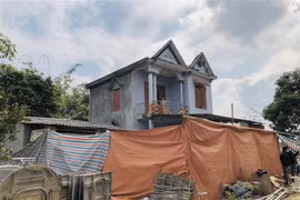 Ngôi nhà tại thôn Tân Lập xã Trung Hòa, huyện Chiêm Hóa, tỉnh Tuyên Quang nơi xảy ra vụ việc thương tâm. (Ảnh: TTXVN phát)