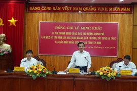 Bí thư Trung ương Đảng, Phó Thủ tướng Chính phủ Lê Minh Khái phát biểu tại buổi làm việc. (Ảnh: Thanh Tân/TTXVN)