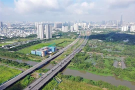 Đưa vào khai thác đường song hành cao tốc TP.HCM-Long Thành-Dầu Giây