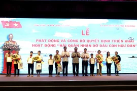 Tân Cảng Sài Gòn nhận đỡ đầu con ngư dân có hoàn cảnh khó khăn
