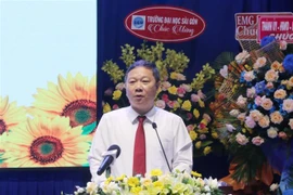 Phó Chủ tịch UBND Thành phố Hồ Chí Minh Dương Anh Đức phát biểu tại Hội nghị. (Ảnh: Thu Hương/TTXVN)