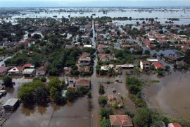 Miền Trung Hy Lạp lại ngập lụt nặng nề do ảnh hưởng cơn bão Elias