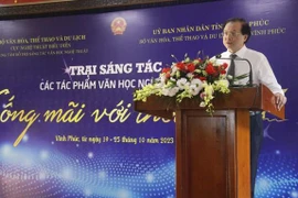 Tổ chức Trại sáng tác văn học nghệ thuật "Sống mãi với thời gian" 2023