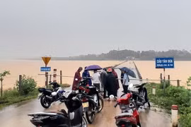 Hà Tĩnh: Hơn 4.300 học sinh miền núi phải nghỉ học do mưa lũ