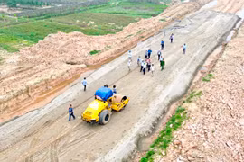 Mê Linh là một trong những địa phương đi đầu của thành phố làm tốt công tác giải phóng mặt bằng phục vụ Dự án đường Vành đai 4. (Ảnh: Linh Khánh/TTXVN)