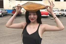 Những hình ảnh đáng nhớ trong sự nghiệp của nữ ca sỹ Sulli