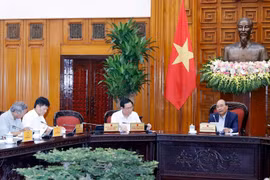 Thủ tướng Nguyễn Xuân Phúc, Trưởng Tiểu ban Kinh tế - Xã hội Đại hội lần thứ XIII của Đảng phát biểu. (Ảnh: Thống Nhất/TTXVN)