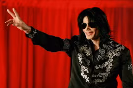 Ông hoàng nhạc pop người Mỹ Michael Jackson tại một buổi họp báo ở London, Anh, tháng 3/2009. (Nguồn: AFP/TTXVN)
