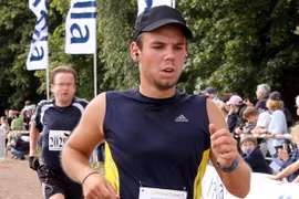 [Video] Tìm thấy tài liệu "dạy tự tử" của cơ phó hãng Germanwings