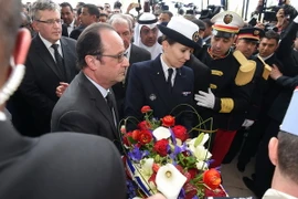 Pháp quyết định tăng ngân sách quốc phòng sau các vụ khủng bố