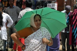 Thời tiết nắng nóng tại Hyderabad (Ấn Độ). (Nguồn: AFP/TTXVN) 
