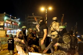Các thành viên phong trào Hamas tại thành phố Gaza. (Nguồn: AFP/TTXVN) 