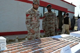 Quân đội Pakistan bắt giữ nhiều nghi phạm tại trụ sở của MQM