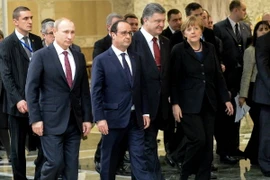 [Video] Bắt đầu hội nghị hòa bình Minsk về xung đột Ukraine 