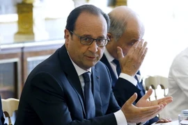 Tổng thống Pháp Francois Hollande chủ trì phiên họp về vụ Mỹ do thám. (Nguồn: AFP/TTXVN) 